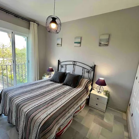 Exclusive 3 Hab Wifi Apartment *